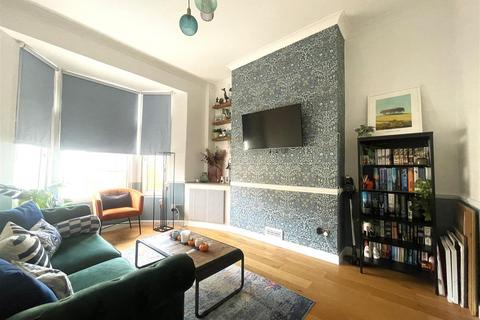 1 bedroom flat for sale, Nelson Road, Southsea