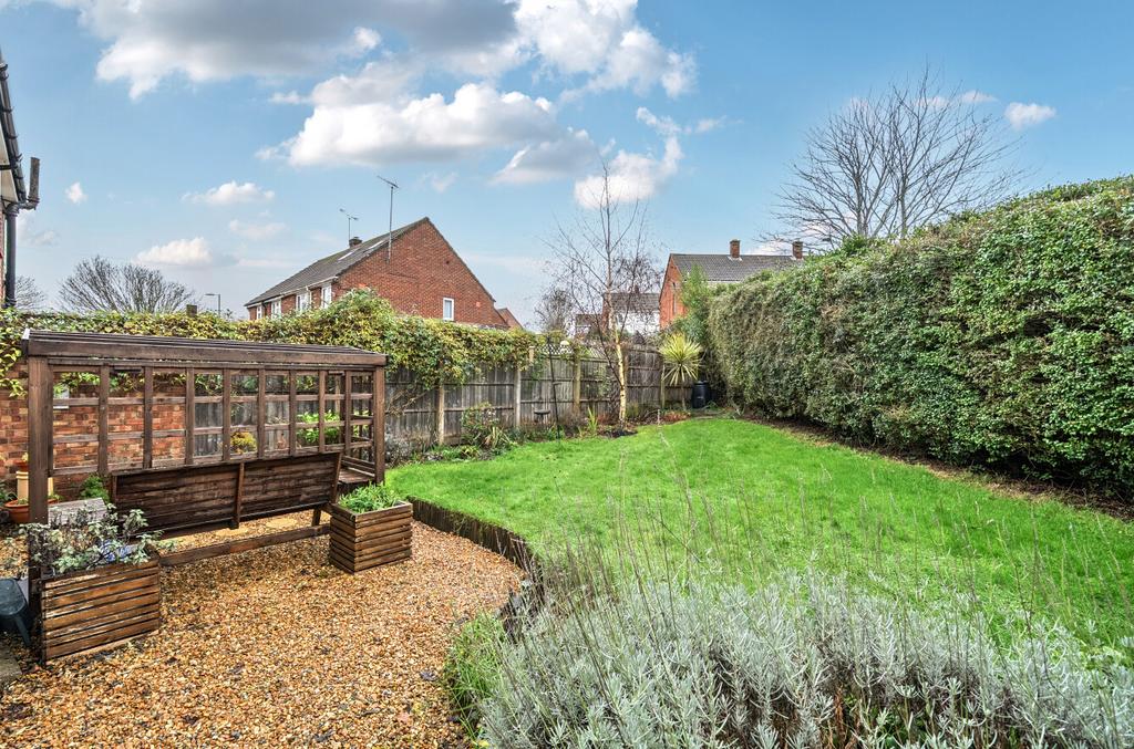 1387996-25-6936f0...