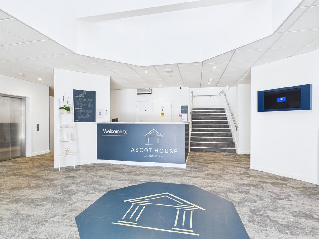 Cam01909 g0 pr0421 still002