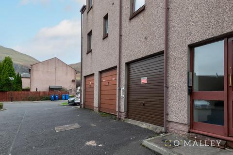 2 bedroom flat for sale, Curran Court, Tillicoultry