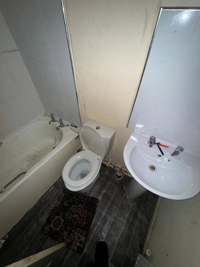 243590 RX587393 IMG 06 0000 T202512111720.jpeg