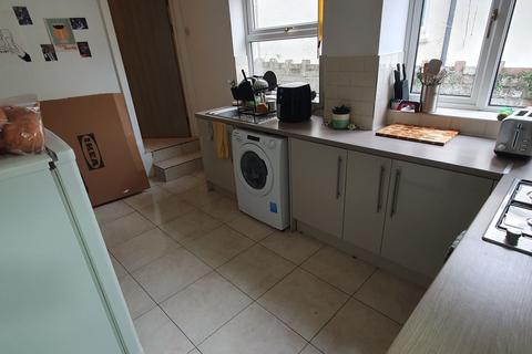undefined, Flat 1, 20 Tewkesbury Street