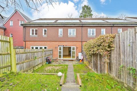 3 bedroom terraced house to rent, Epsom Road, Guildford, GU1, Guildford, GU1