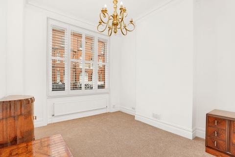 undefined, Fairholme Road, London, W14