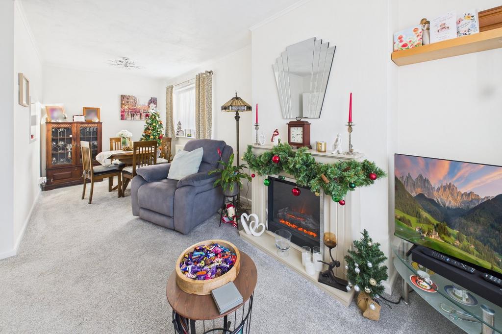 Living/Dining Room