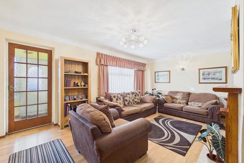 undefined, Queens Road, Vicars Cross, CH3