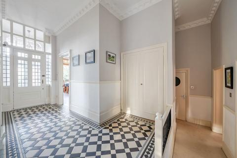 3 bedroom flat for sale, Park Ley Road, Woldingham, CR3