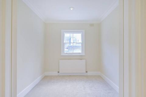 3 bedroom flat to rent, Oakley Gardens, Chelsea, London, SW3