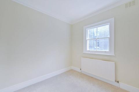 3 bedroom flat to rent, Oakley Gardens, Chelsea, London, SW3