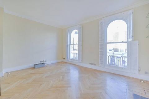 3 bedroom flat to rent, Oakley Gardens, Chelsea, London, SW3