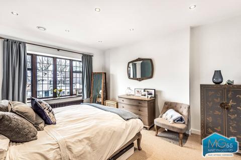 undefined, Edmunds Walk, Hampstead Garden Suburb, London, N2