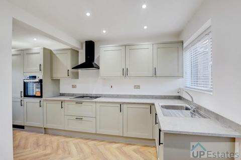 undefined, Cedar Road, Camp Hill, Nuneaton