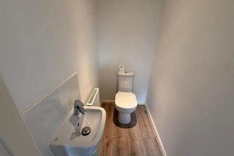 3 bedroom end of terrace house to rent, Bob Rainsforth Way, Gainsborough, Lincolnshire, DN21