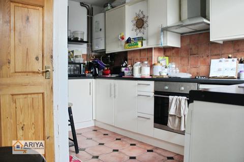 undefined, Arreton Close, Knighton, Leicester LE2