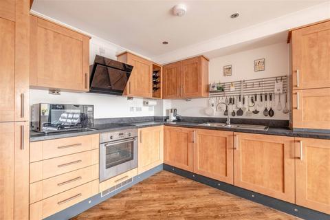 undefined, Wolf Lane, Windsor