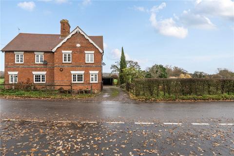 undefined, Bucklebury, Reading, Berkshire, RG7