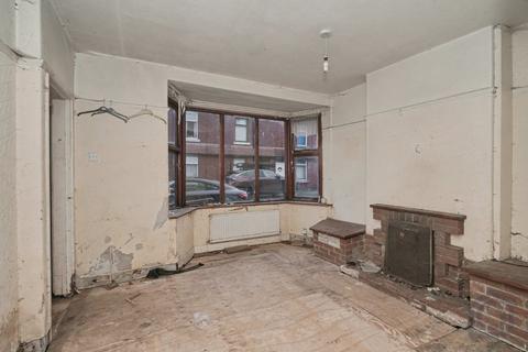 3 bedroom end of terrace house for sale, Blackpool, FY1