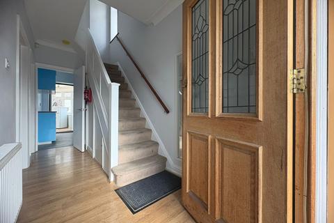 undefined, Hillside Road, Southall UB1