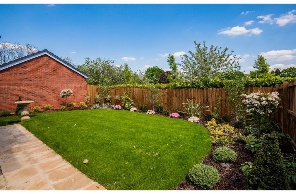 Garden - Bransford - Hazelfields