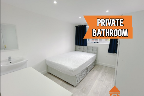undefined, Vincent Road, Isleworth TW7