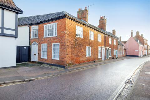 undefined, Ballygate, Beccles NR34