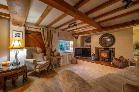 4 bedroom detached house for sale, Efflinch Lane, Barton under needwood, DE13