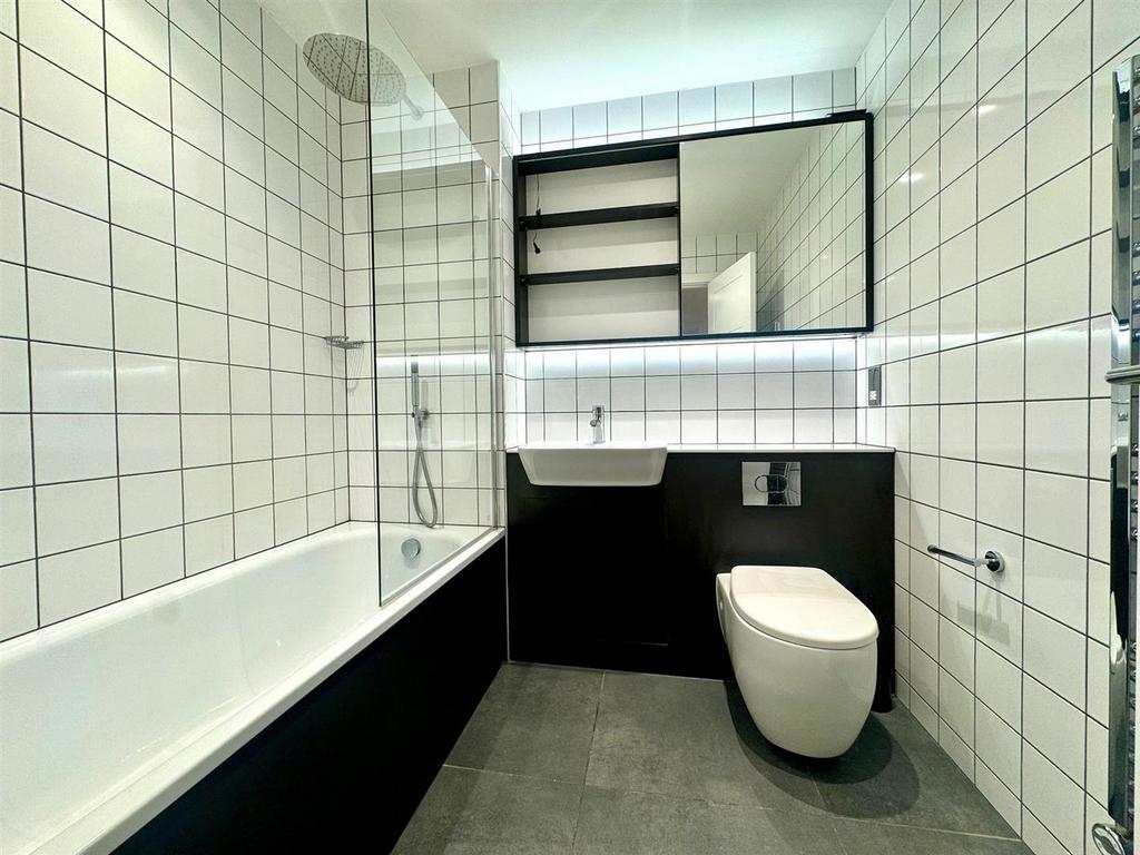 Bathroom.jpeg
