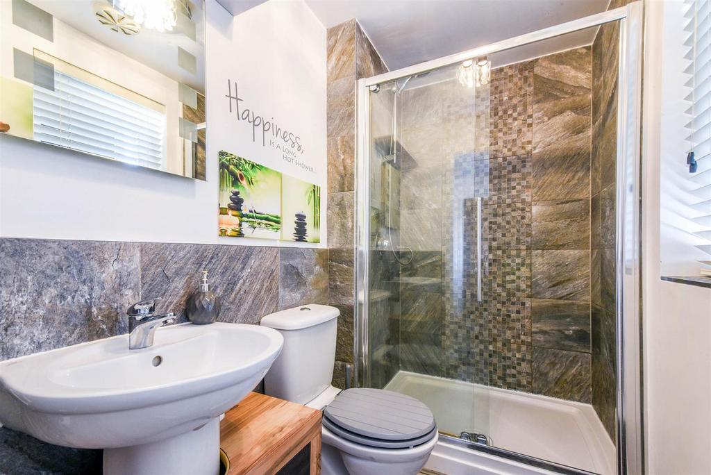Ensuite