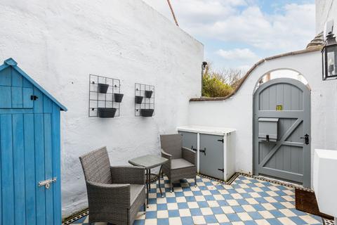 1 bedroom cottage for sale, Burcott Road, Purley, CR8