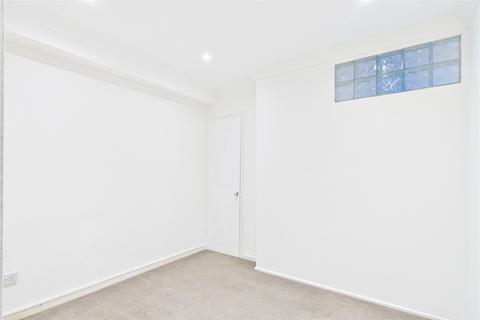 1 bedroom apartment for sale, Mulberry Court, Wayland Close, Bracknell, Berkshire, RG12
