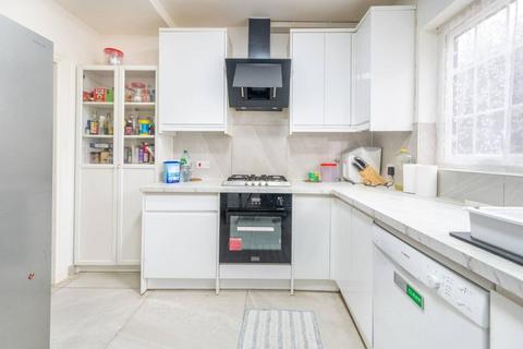 undefined, The Crossways, Wembley, HA9