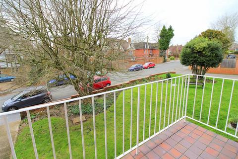 undefined, Avenue Road, St. Alban, Hertfordshire