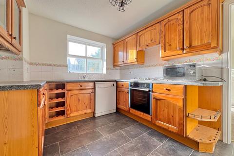 undefined, Woodlea Gardens, Meanwood, Leeds, LS6