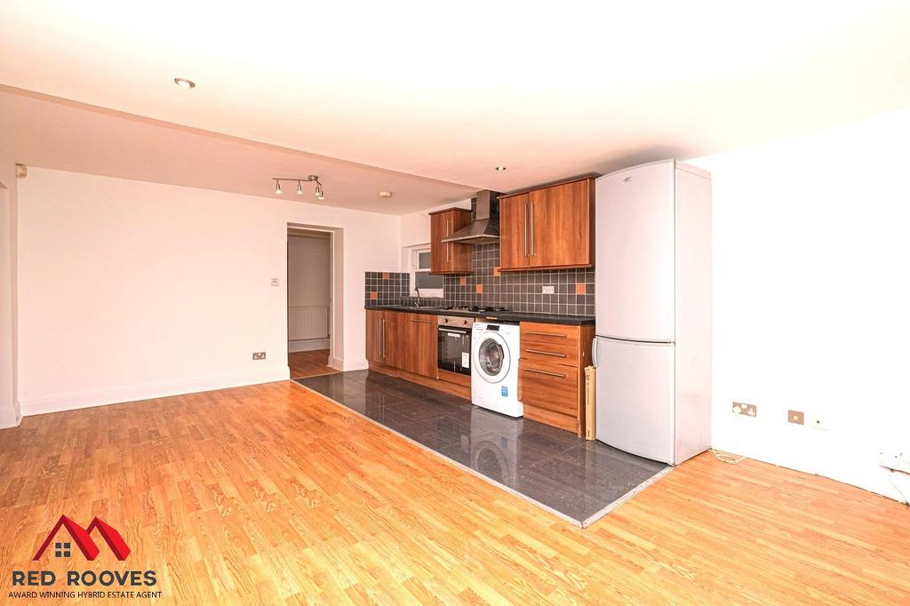 Lounge/Kitchen