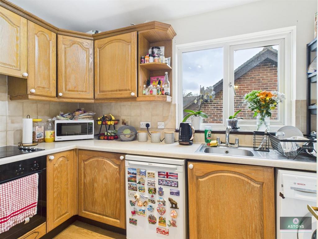 CAM02202 G0-PR0527-STILL010.jpg