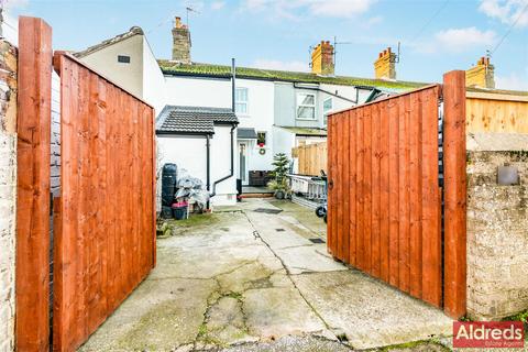 2 bedroom terraced house for sale, Union Place, Lowestoft, Suffolk, NR33