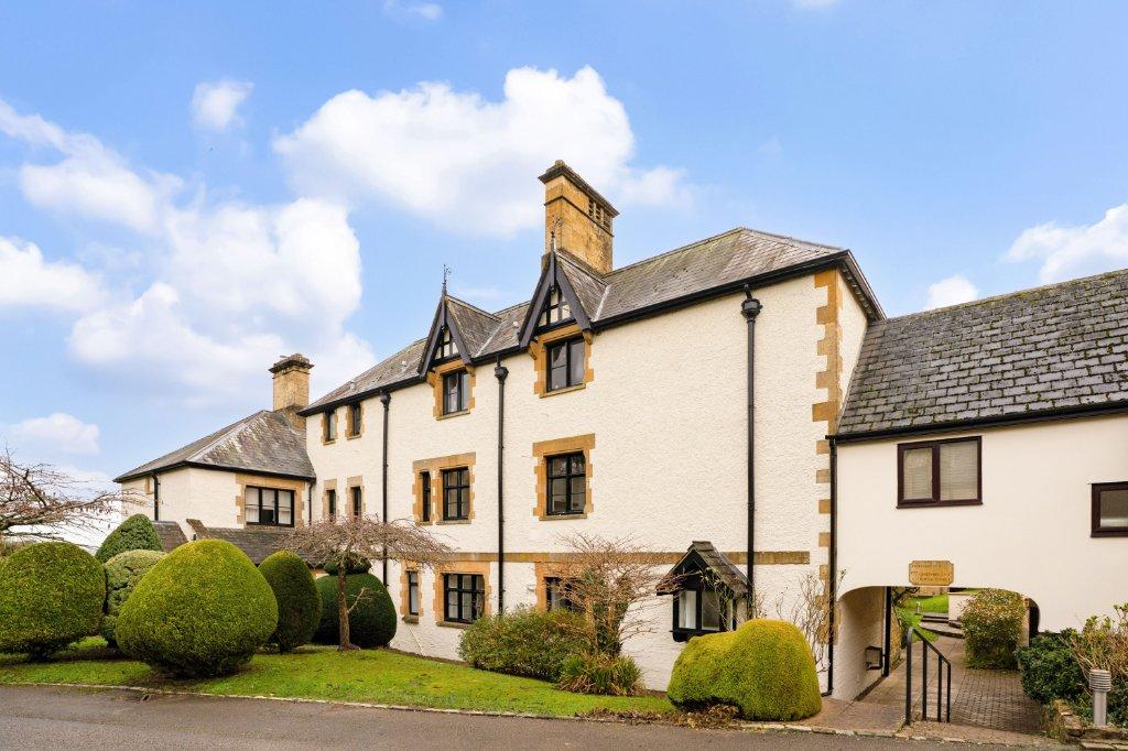 Fosseway House