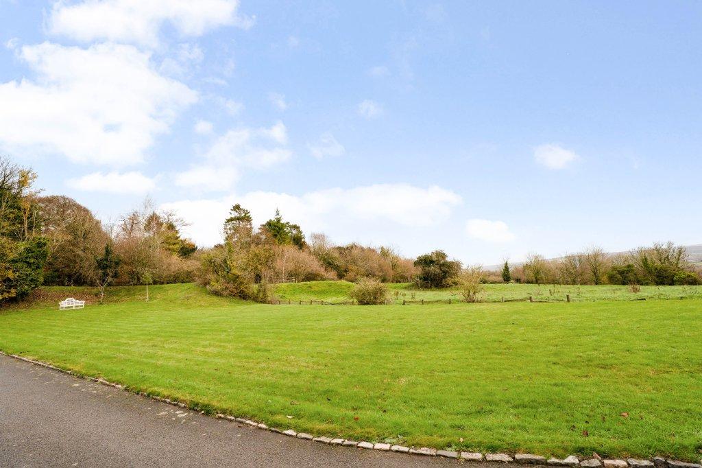 Communal Grounds
