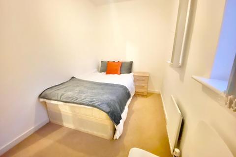 undefined, Ronald Park Avenue, Westcliff-on-Sea SS0