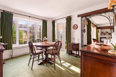 4 bedroom detached house for sale, Sea Lane, Ferring, Worthing, West Sussex, BN12