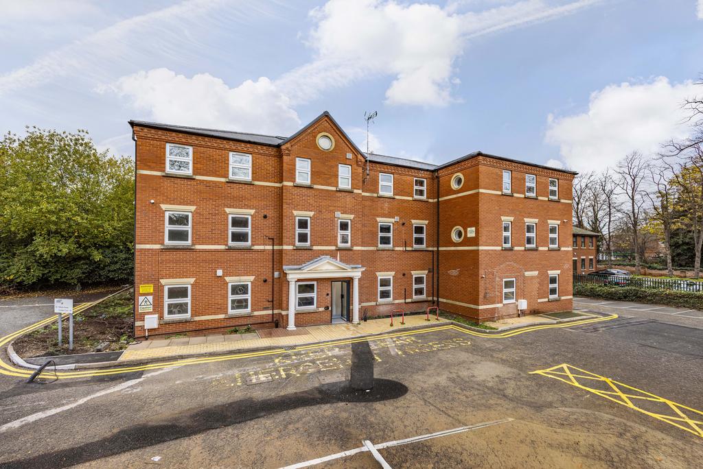Clumber Court-68edit
