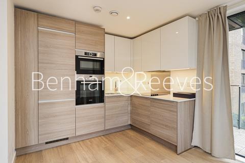 undefined, Whiting Way, London SE16