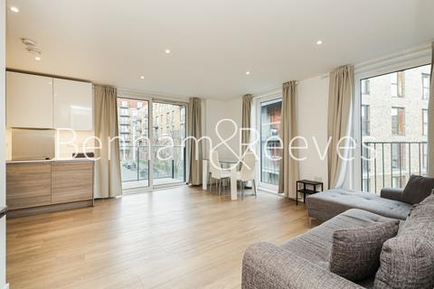 undefined, Whiting Way, London SE16