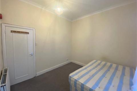 undefined, Linkfield Road, Isleworth TW7