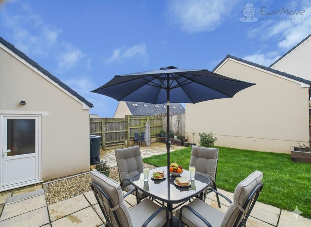 Ewemove south molton garden