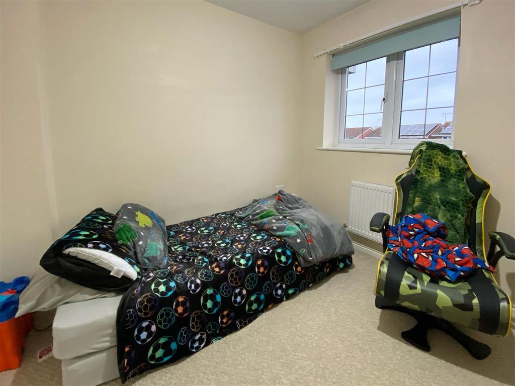 Bedroom 3.jpg