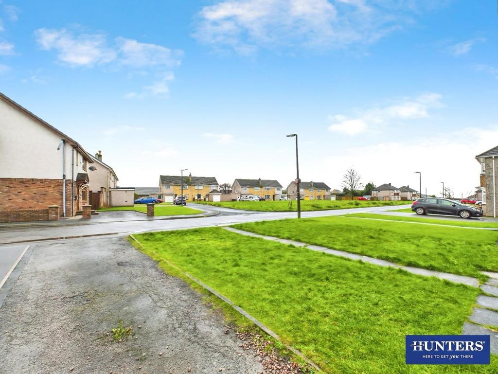Front Garden/Parking