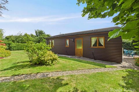 4 bedroom detached house for sale, Fair View, Hull HU12