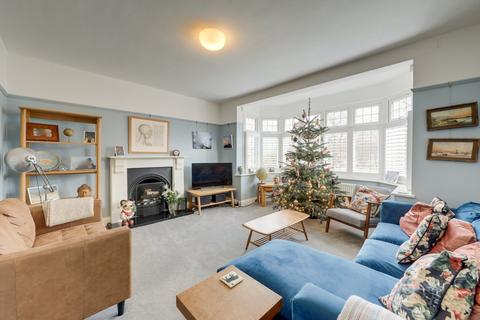 undefined, Featherstone Avenue, Forest Hill , London, SE23