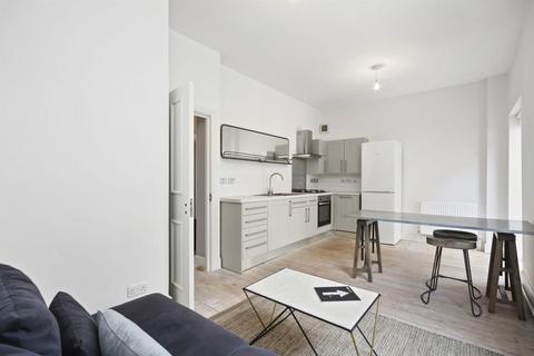 2 bedroom flat to rent, Elgin Crescent, London W11